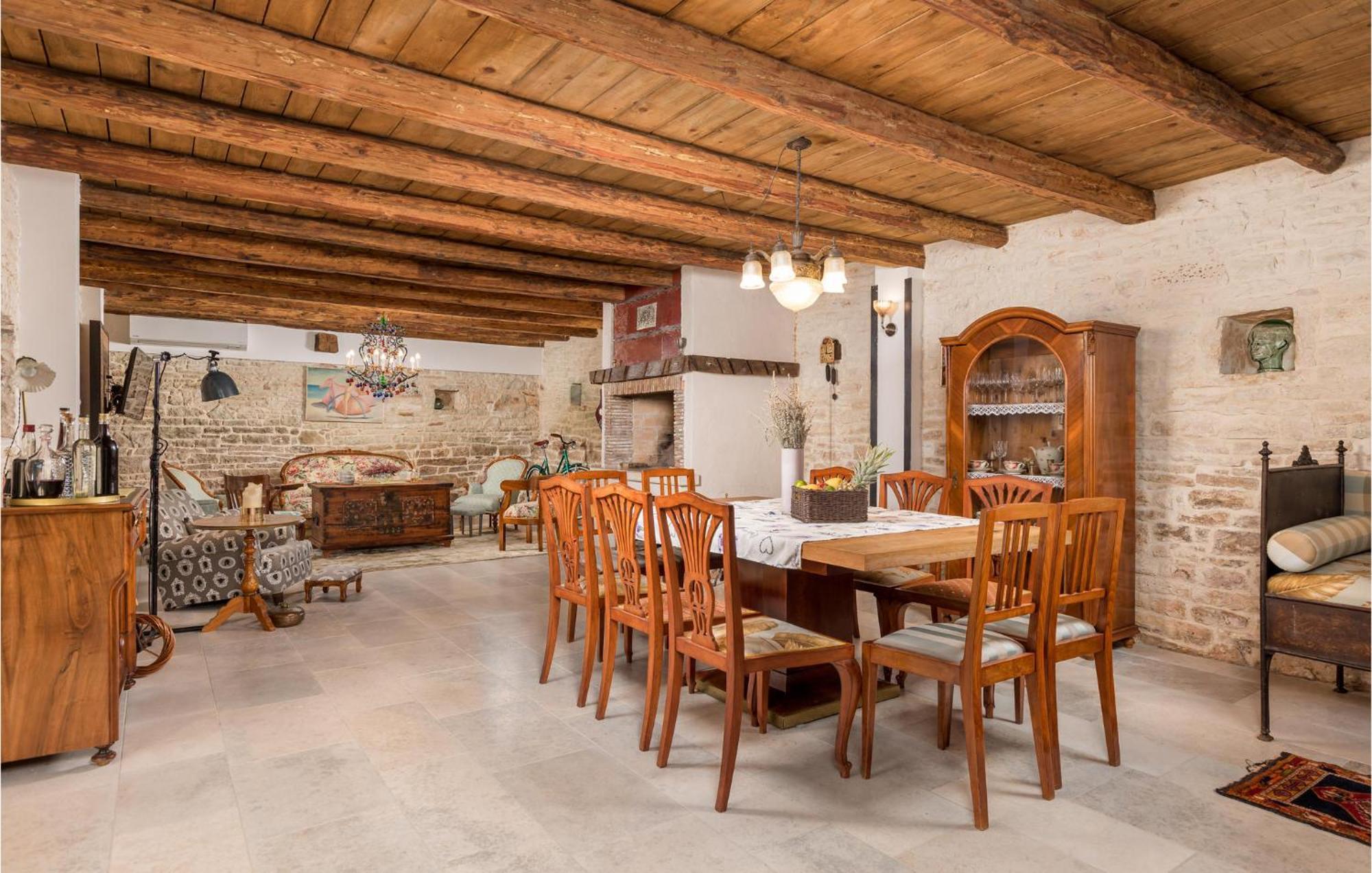 Amazing Home In Foli With Kitchen Exterior photo